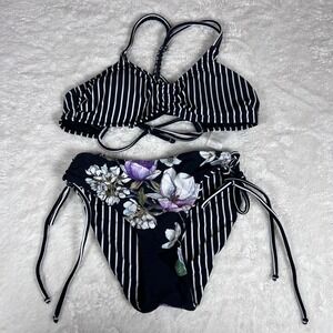 Cupshe Womens XS Floral Striped Bikini Set Black White Purple ADI4007G NEW